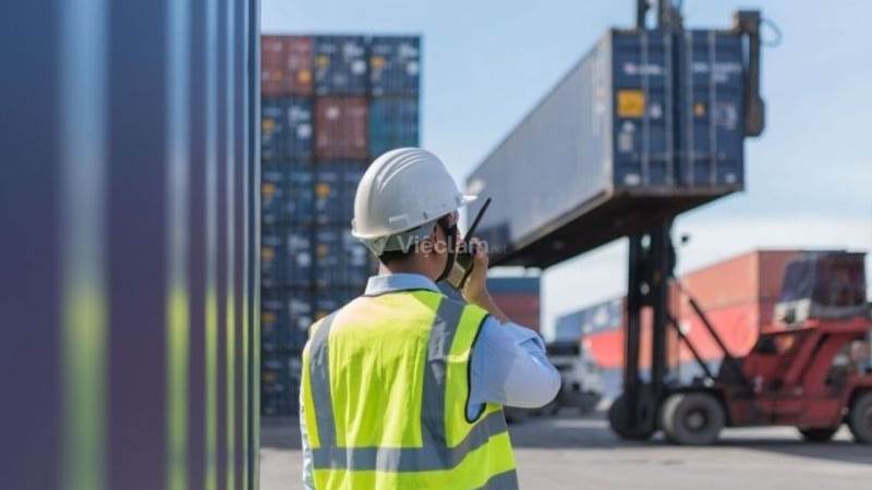 Mô tả công việc của nhân viên Logistics ở vị trí nhân viên cảng