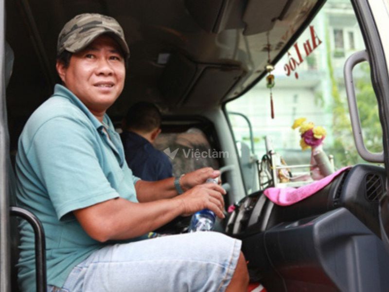 Tuyển dụng việc làm Cam Lâm vị trí nhân viên lái xe