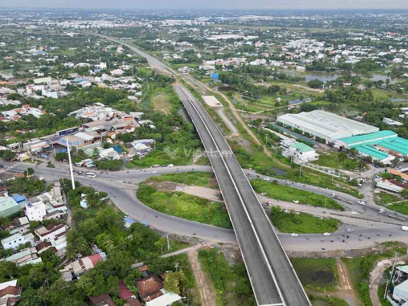 Thị trường việc làm tại Bến Lức, Long An