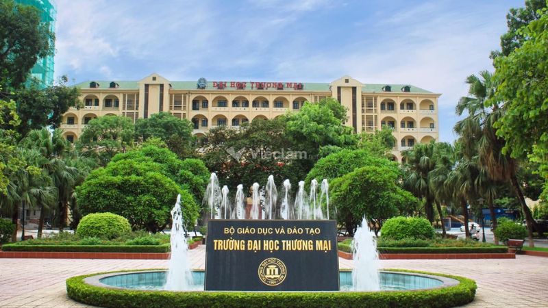 Có nên học khoa Quốc tế Đại học Thương mại không?