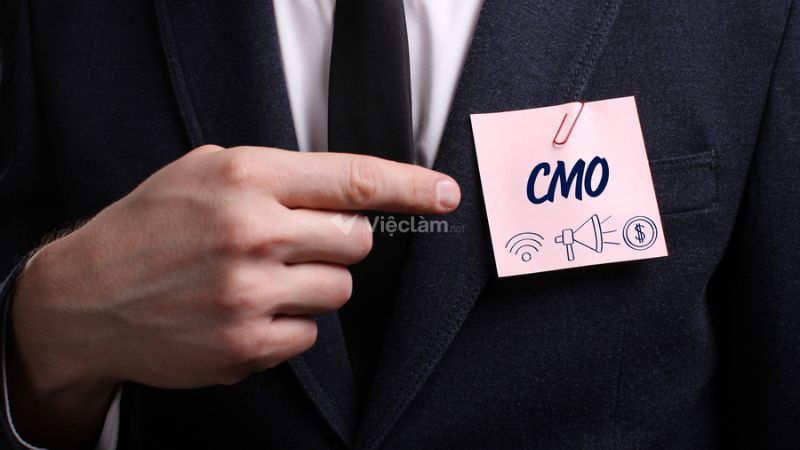 Mô tả tổng quan về công việc và mức lương CMO