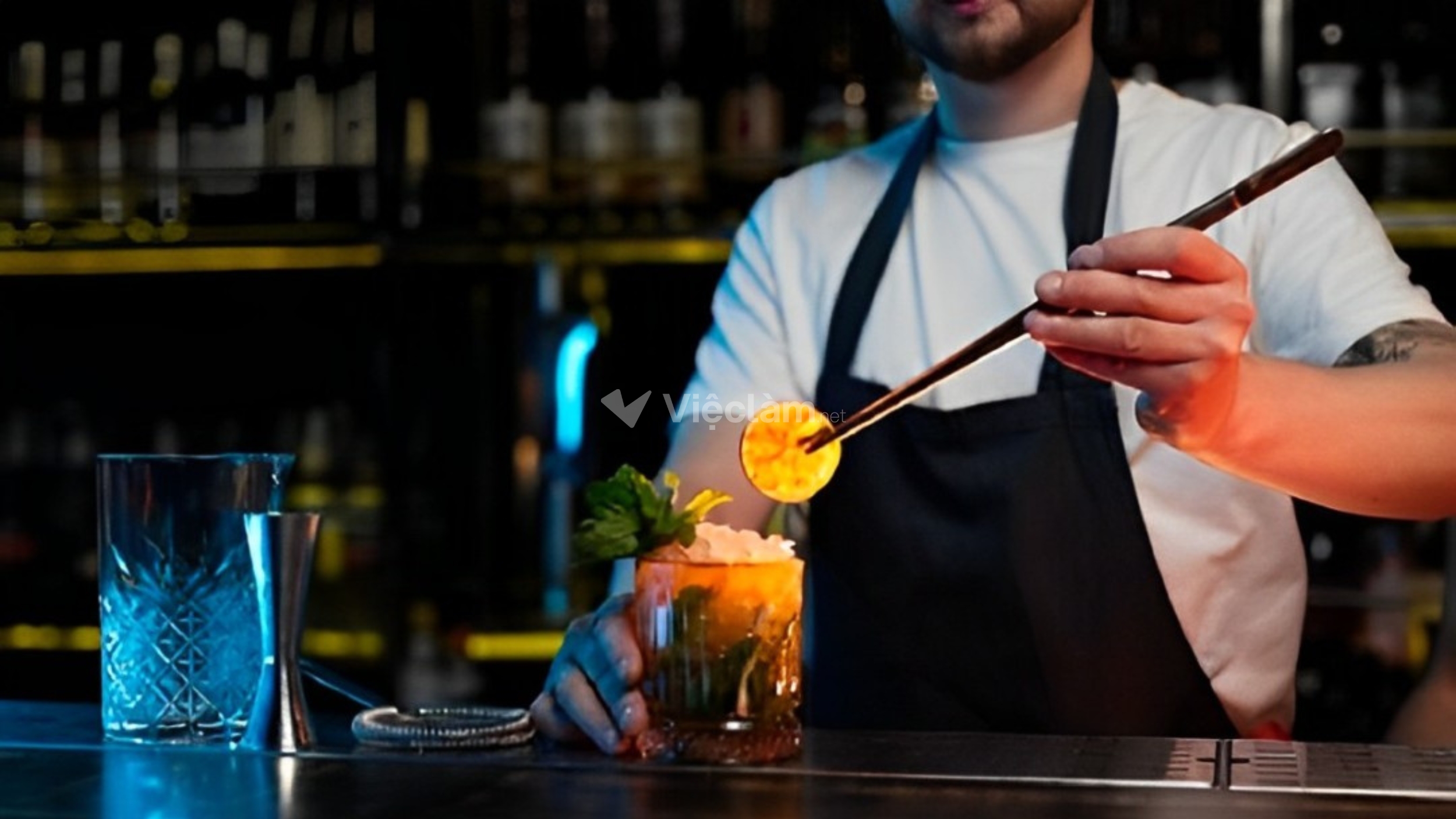 Công việc của nhân viên Bartender