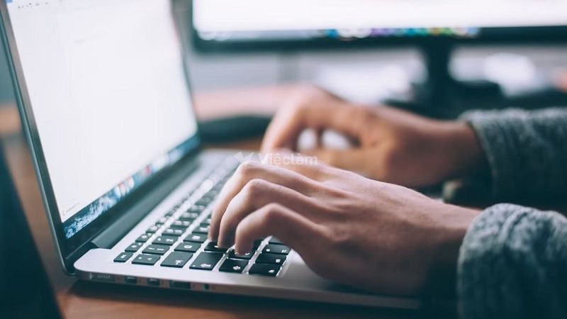 Tổng hợp mẫu Cover Letter ấn tượng giúp bạn chinh phục nhà tuyển dụng Mẫu Cover Letter thường có cấu trúc cơ bản với phần giới thiệu, phần trọng tâm, phần kết