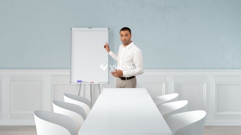 Headhunter là gì? Tìm hiểu chi tiết về "nghề săn đầu người" tại Việt Nam Đàm phán và thuyết phục chuyên nghiệp