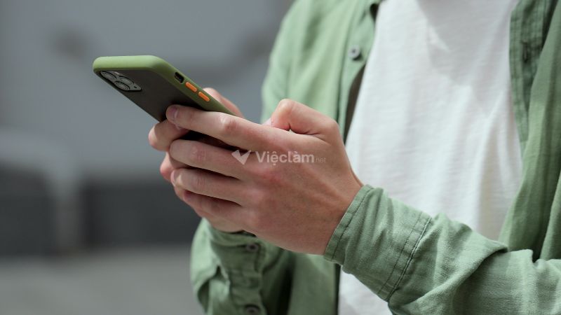 Hướng dẫn nhắn tin xin nghỉ việc khéo léo và chuyên nghiệp Giữ tin nhắn ngắn gọn và rõ ràng