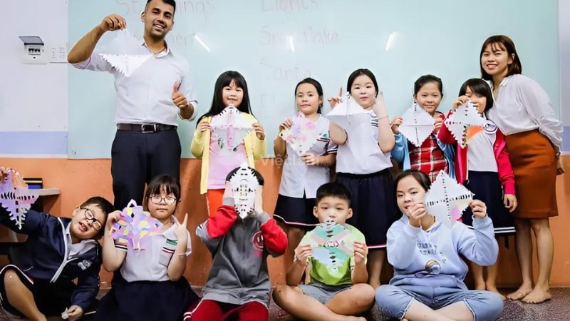 Trợ giảng là gì? Các kỹ năng cần có của một trợ giảng Thu nhập của vị trí trợ giảng