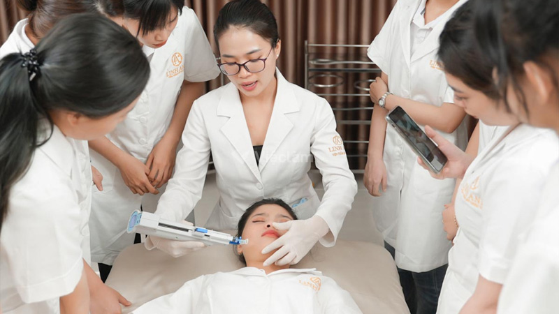 Học spa bao lâu ra nghề? Thời gian đào tạo và lộ trình thăng tiến Chất lượng và chương trình đào tạo