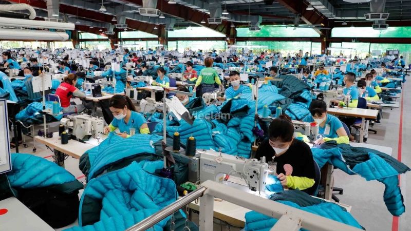 Top 8 các nghề lao động phổ thông lương ổn định, không cần kinh nghiệm Mức thu nhập trung bình