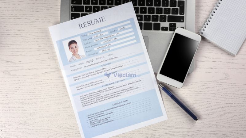 Cách làm CV xin việc ấn tượng cho người mới bắt đầu Tạo CV xin việc trên các nền tảng uy tín trực tuyến