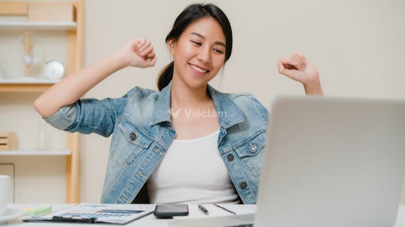 Hướng dẫn cách làm CV trên Canva tạo ấn tượng và chuyên nghiệp Cách làm CV trên Canva ấn tượng, chuyên nghiệp là nên • chọn mẫu phù hợp với ngành nghề