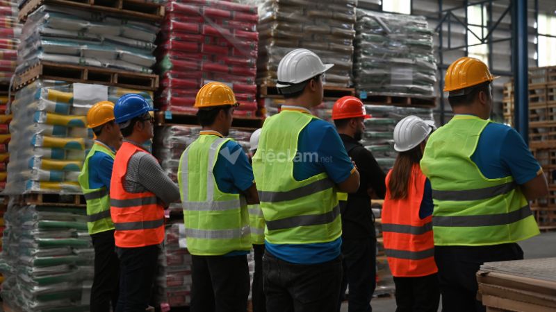 Lao động phổ thông là gì? Cơ hội việc làm cho lao động phổ thông Lao động phổ thông là gì?