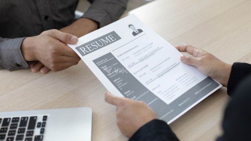 Cách giới thiệu bản thân trong CV ghi điểm tuyệt đối Cách giới thiệu bản thân trong CV ghi điểm tuyệt đối