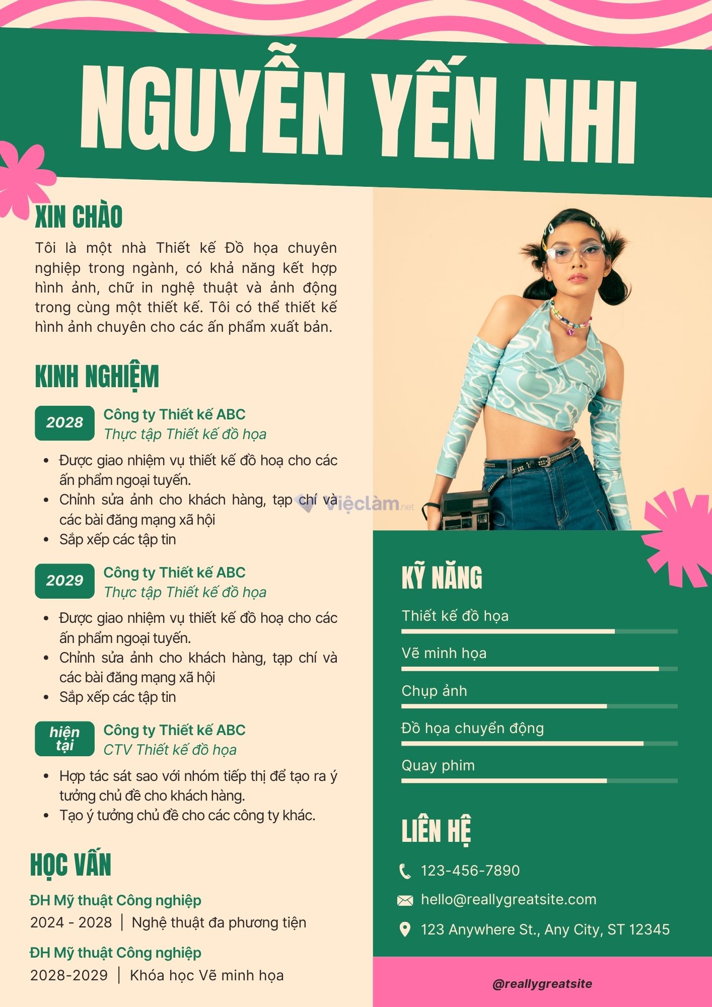 Cách viết CV cho sinh viên năm nhất hiệu quả Mẫu CV sáng tạo, phá cách