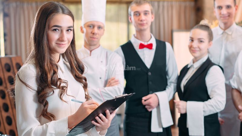 F&B Manager là gì trong khách sạn? Mô tả công việc chi tiết Định nghĩa FBM