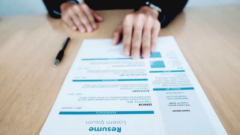 Chỉ nên ghi những mục tiêu cụ thể, rõ ràng và phù hợp với vị trí tuyển dụng