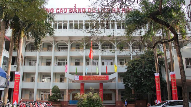 Top các trường dạy nấu ăn chuyên nghiệp uy tín và chất lượng Trường Cao đẳng Du lịch Hà Nội