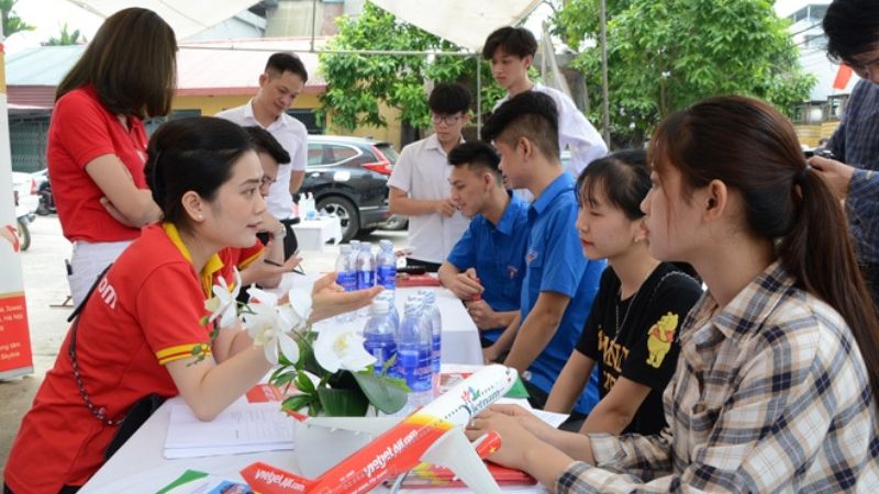 Toàn cảnh phiên giao dịch lưu động tại Càng Long