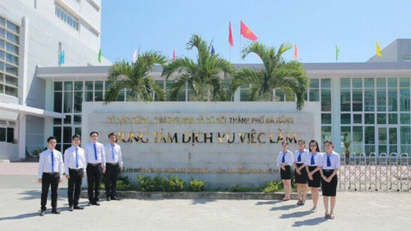 Trung tâm giới thiệu việc làm là gì? Trường hợp cần đến trung tâm giới thiệu việc làm Trung tâm giới thiệu việc làm là gì?