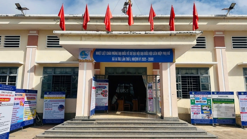 Danh sách các trung tâm giới thiệu việc làm Gia Lai và thông tin liên hệ Bên ngoài Trung tâm giới thiệu việc làm Gia Lai cũ