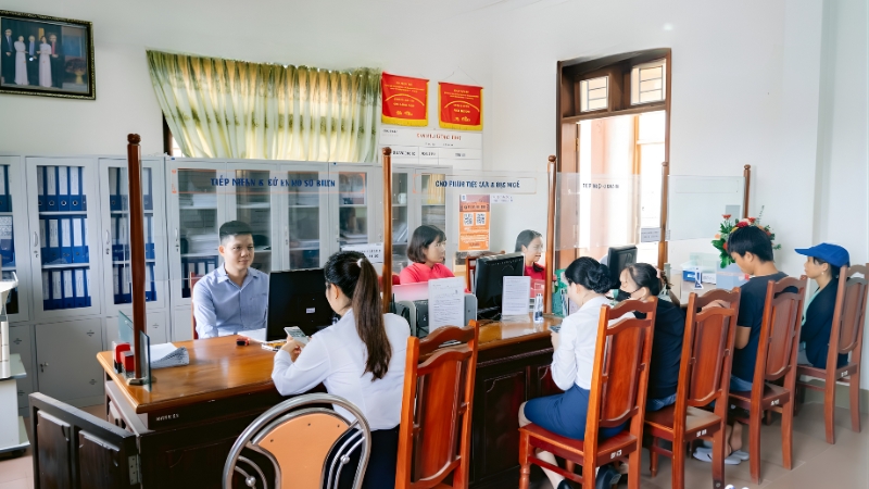 Danh sách các trung tâm giới thiệu việc làm tại Quảng Trị và thông tin liên hệ Cán bộ TTDVVL Quảng Ngãi đang tư vấn và tiếp nhận hồ sơ