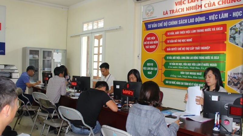 Văn phòng làm việc của trung tâm giới thiệu việc làm Bình Phước