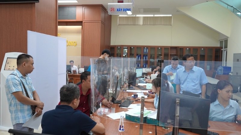 Trung tâm dịch vụ việc làm Hưng Yên hỗ trợ người lao động thủ tục xét trợ cấp thất nghiệp