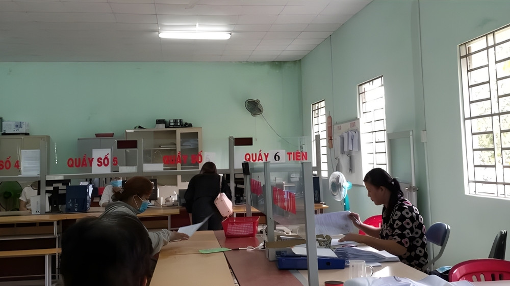 Địa điểm nộp hồ sơ bảo hiểm thất nghiệp tại Củ Chi, TP HCM Người lao động làm thủ tục hưởng trợ cấp thất nghiệp tại Chi nhánh Bảo hiểm thất nghiệp Củ Chi