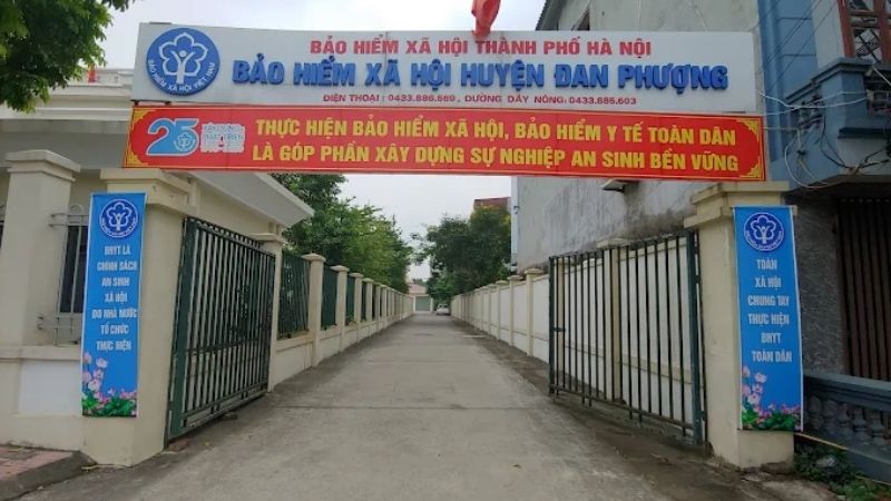 Bảo hiểm xã hội huyện Đan Phượng: Địa chỉ và thông tin liên hệ Cổng trụ sở của Bảo hiểm xã hội huyện Đan Phượng.