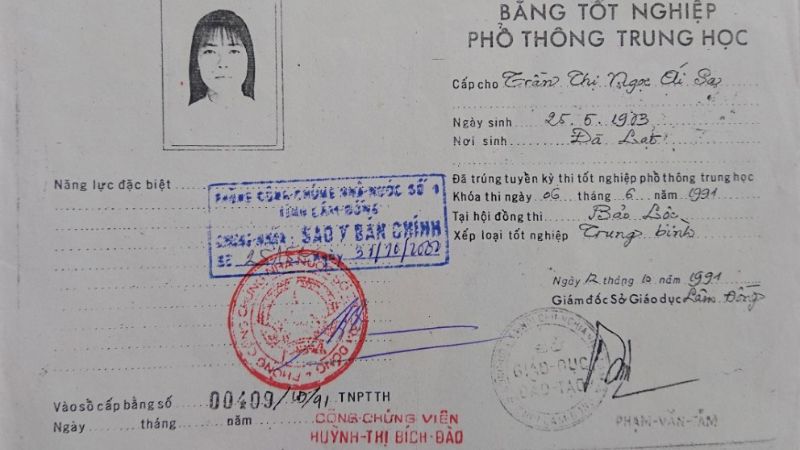 Photo công chứng bằng tốt nghiệp THPT để tạo ấn tượng cho nhà tuyển dụng